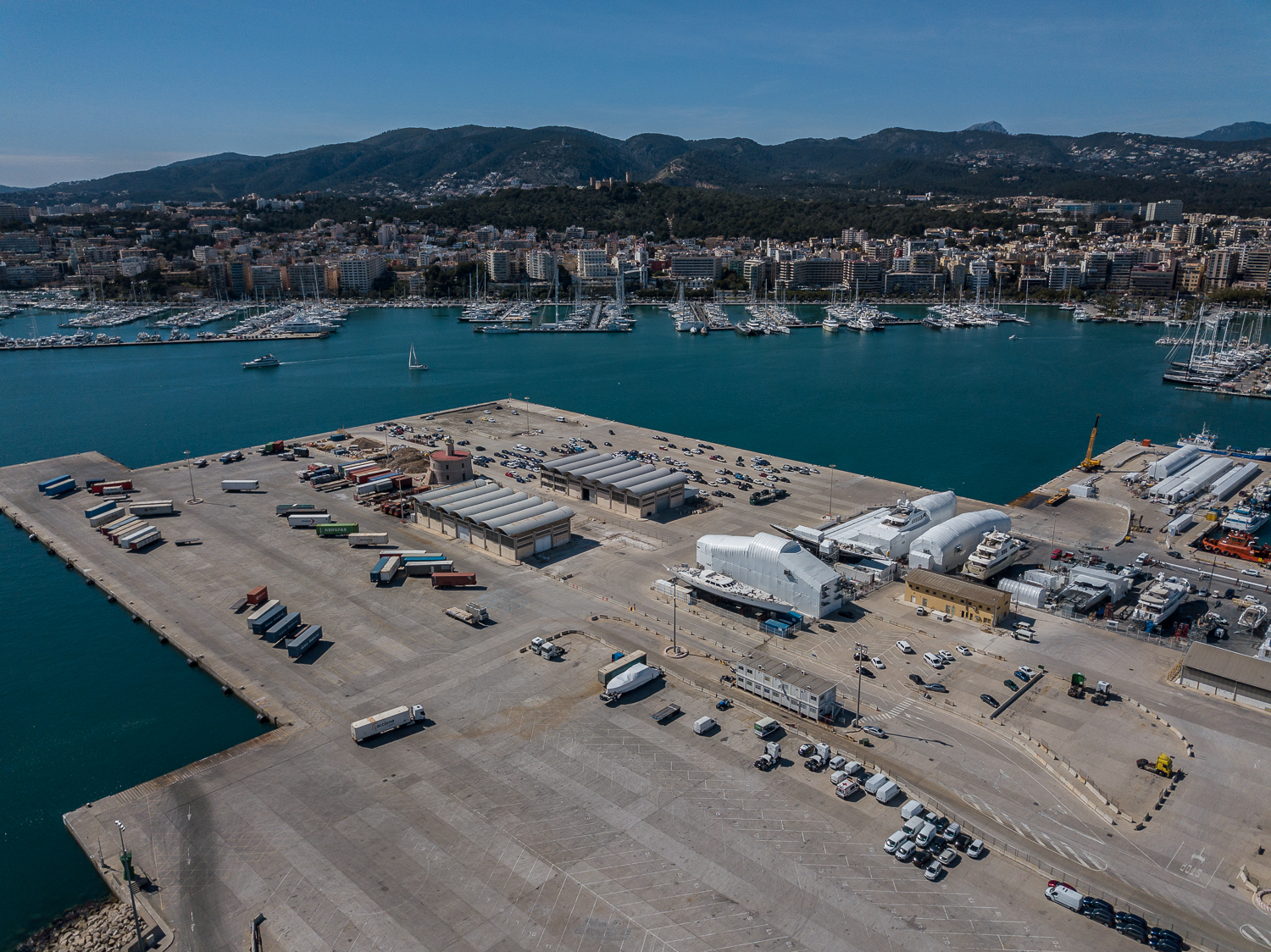 Aenib supports Astilleros de Mallorca against the attack of Pimem