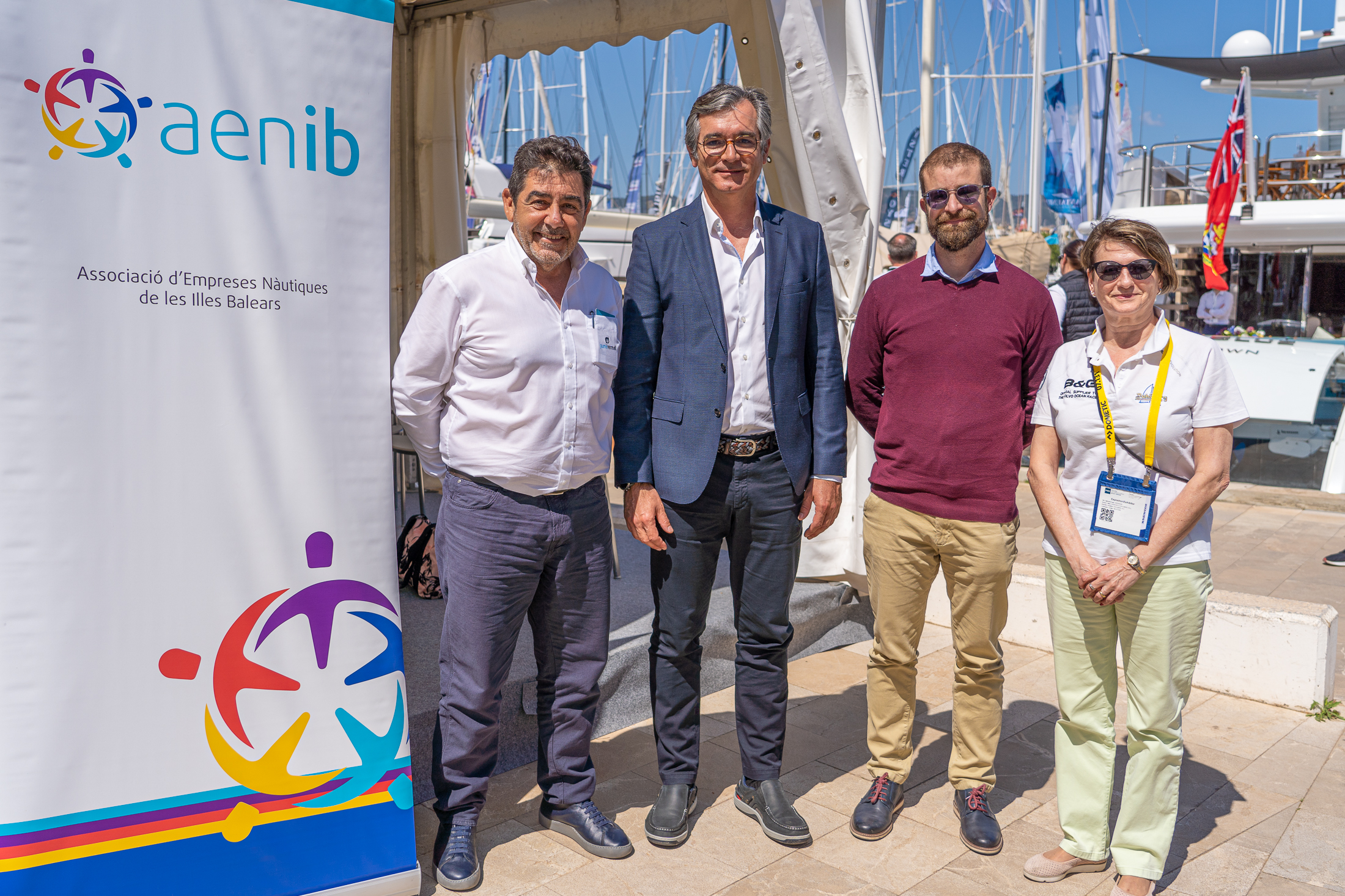 Formación, solidaridad, networking y arte, en el stand de AENIB en el Salón Náutico de Palma